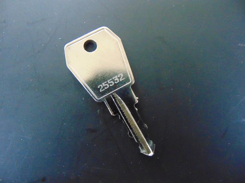 Original kamei replacement key - original,