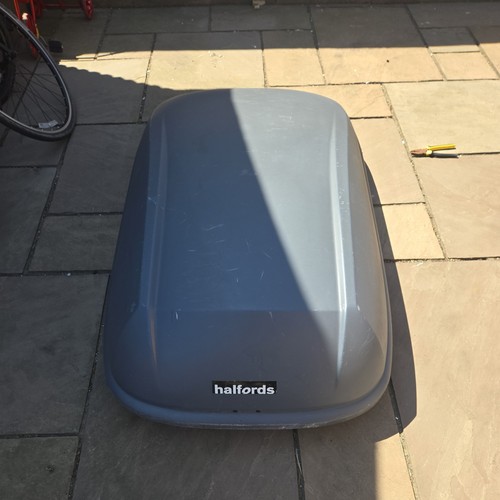 Halfords 420 litre roof - 420,