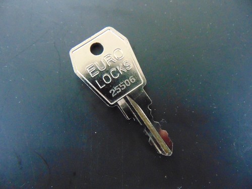 Original kamei replacement key - kamei,